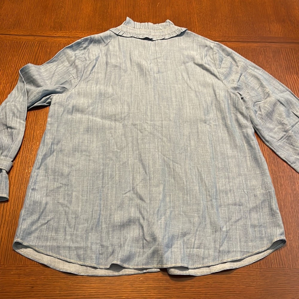 Soft Surroundings Ruffled Collar Chambray Blouse … - image 7